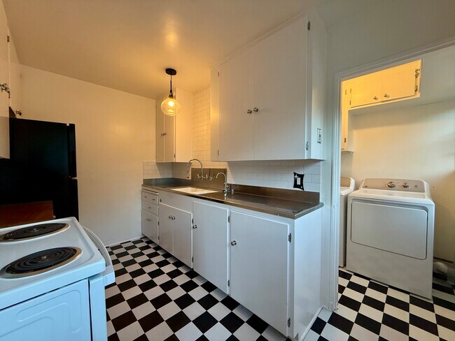 Photo - 5560 Village Grn Unidad 5560 Village Grn