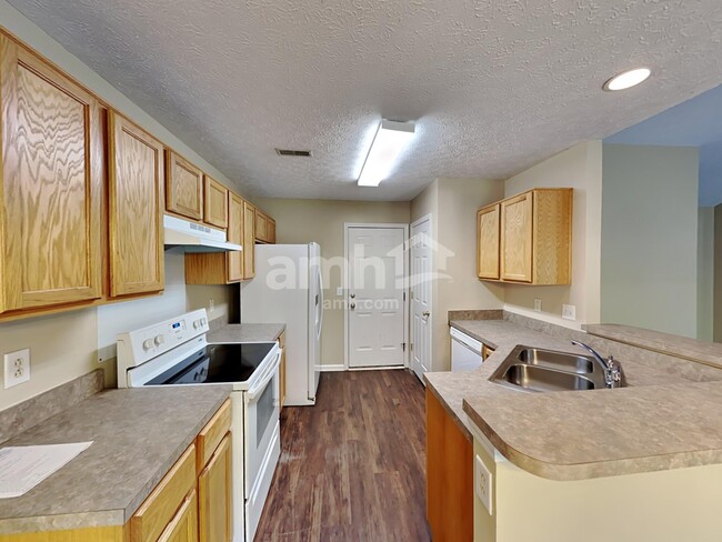 Photo - 1237 Cheyenne Ct