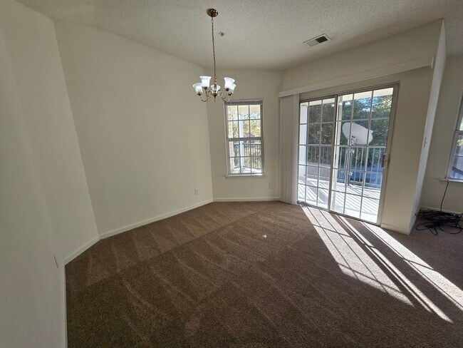 Photo - 9421 Links Ln