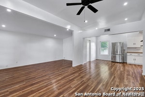 Photo - 551 Lanark Dr