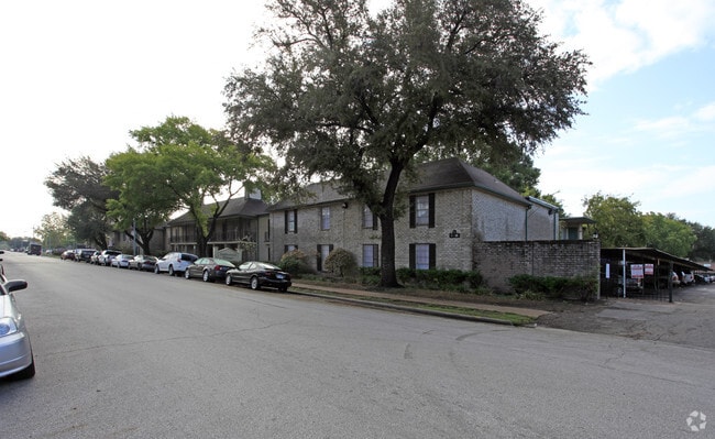 Photo - Inglewood Village Apartments