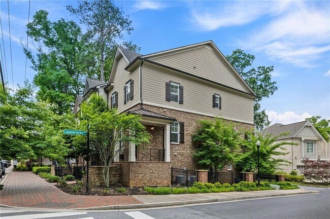 Photo - 148 Canton St