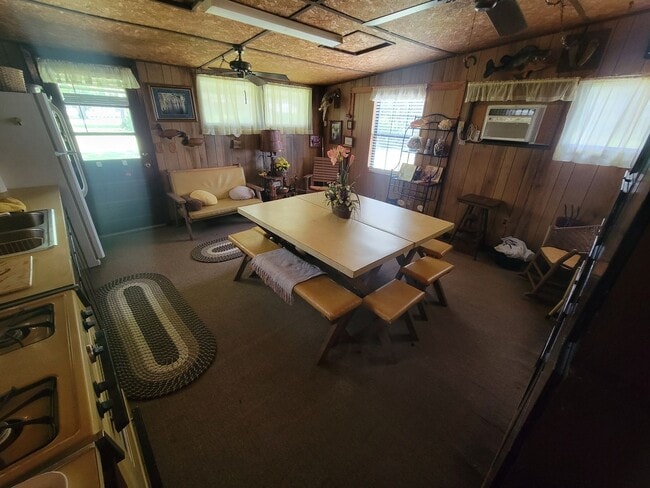 Photo - Beautiful Country home in Lakeland