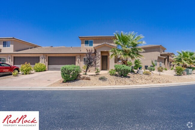 Building Photo - Dog Friendly, Pleasant 4 Bedroom, 2.5 Bath... Rental