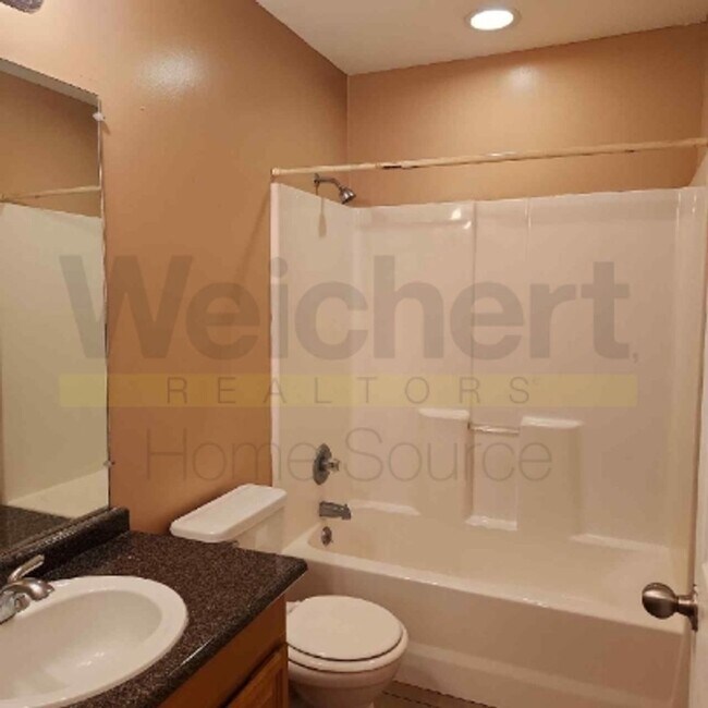 Photo - 107 N 5th St Unit 107A