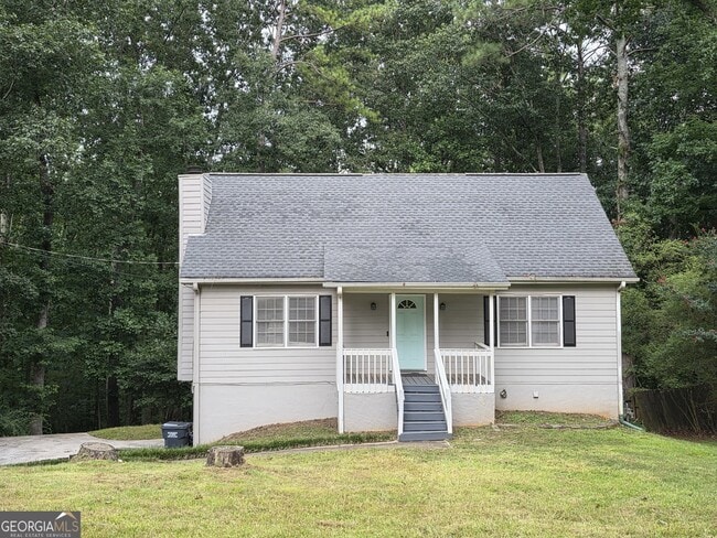 Building Photo - 3973 Woodland Cir SE Rental