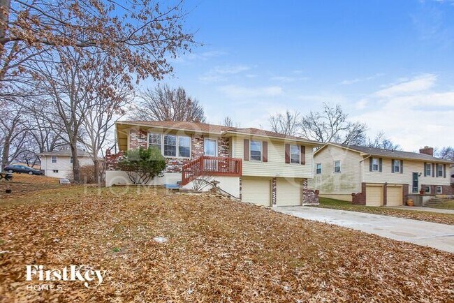 Photo - 7625 NW Milrey Dr