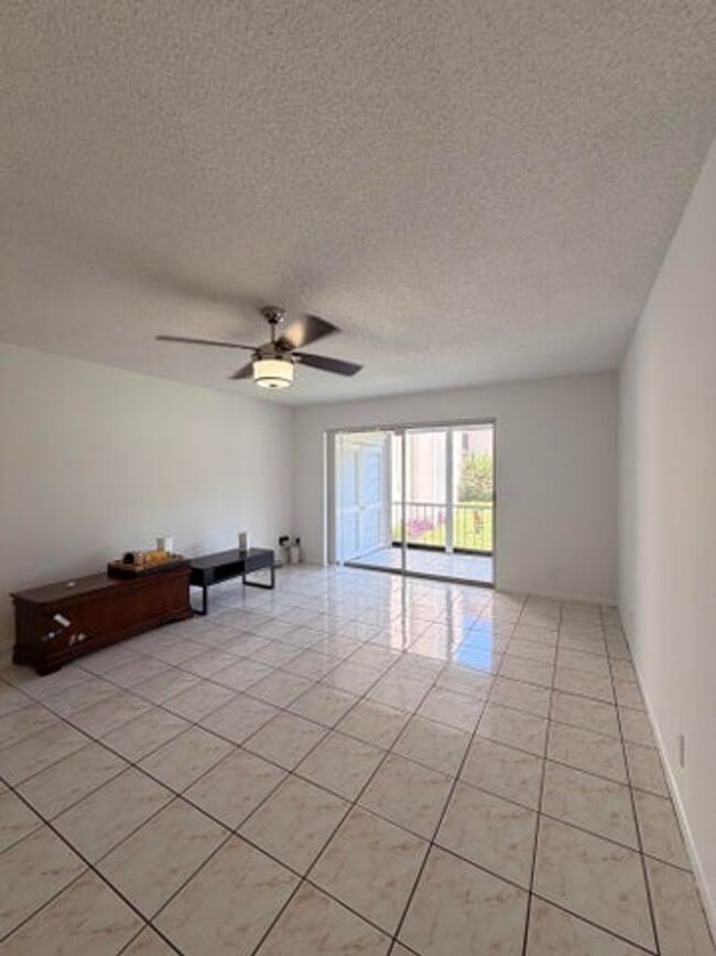 618 NW 13th St