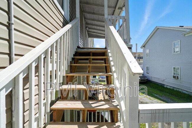 Photo - 522 Portsmouth Blvd Unidad Apt C
