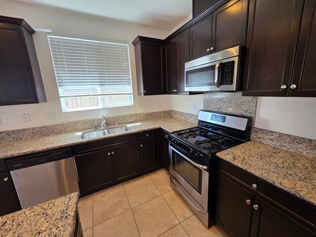 Photo - 4337 W Robin Ave