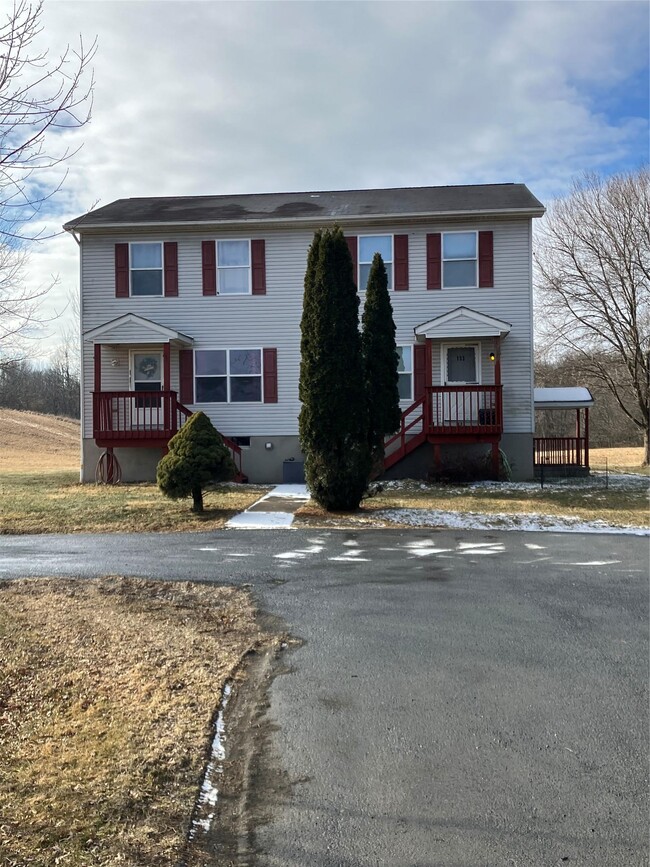 Photo - 131 Ridgebury Rd Townhome