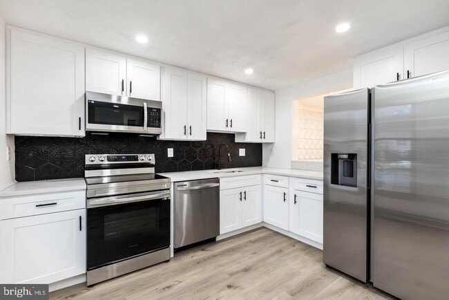 Photo - 17409 Founders Mill Dr