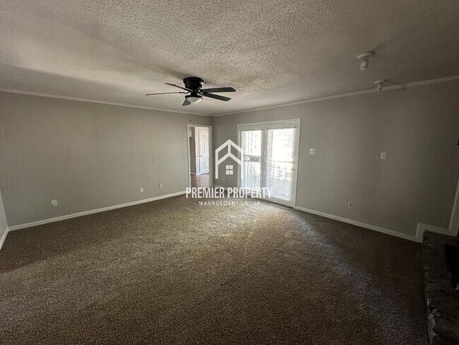 Photo - 6668 Silhouette Ave