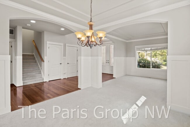 Photo - Stunning 3438sf Newcastle Craftsman Near T...