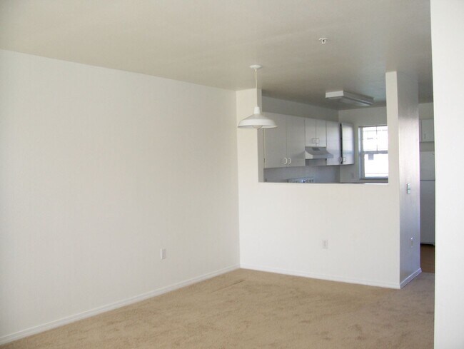 Photo - Gresham Central