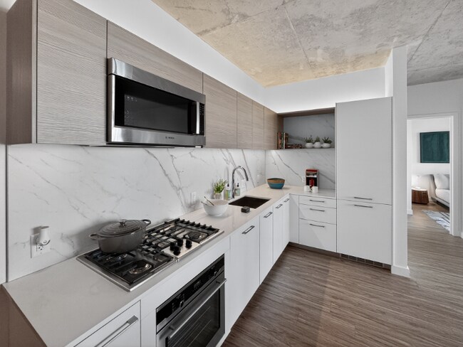 Photo - 167 N Desplaines St Unidad 611