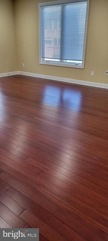 Photo - 1 N Commerce Square