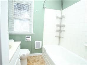 Photo - 44 1st St N