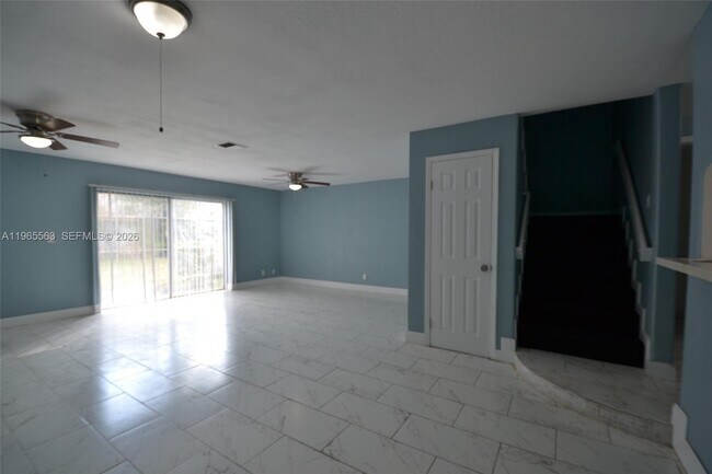 Photo - 5040 SW 13th St