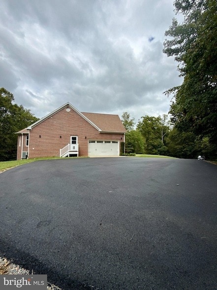 11325 Wicomico Oaks Pl