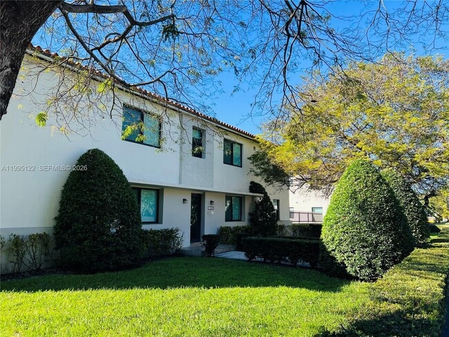 Photo - 4203 SW 15th St Unit 2