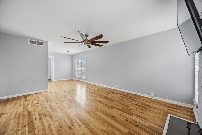 Photo - 6201 Beverly Hill St Unit 30