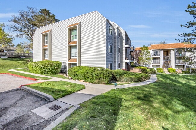 Building Photo - 1044 E Quail Park Dr Unit H Rental
