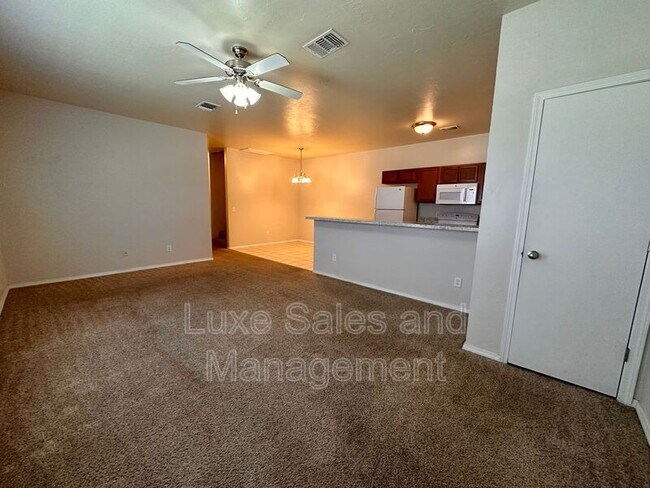 Photo - 1735 Riviera Ln