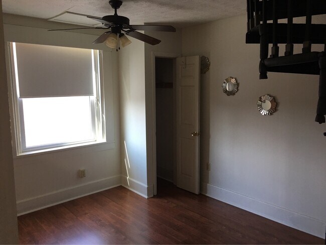 Photo - The Warner Unit 317