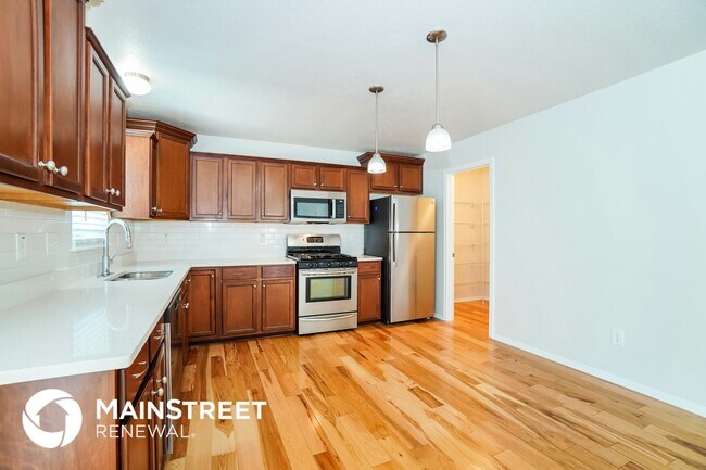 Photo - 180 Cherry Tree Ln