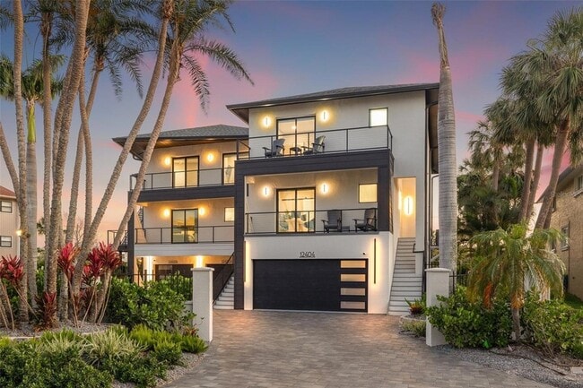 Photo - 12400 Capri Cir N Unidad B