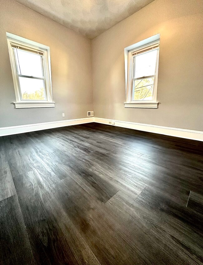 188-2 Fruit Hill Ave Unit #2