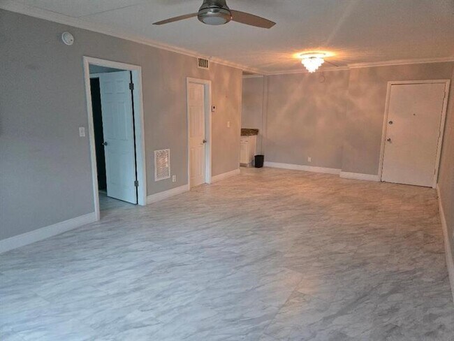 Photo - 669 W Oakland Park Blvd Unit 104-B