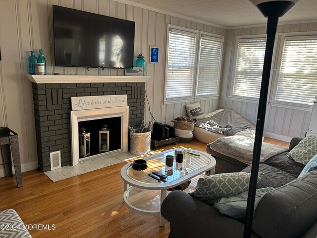 Photo - 1527 Beaver Dam Rd