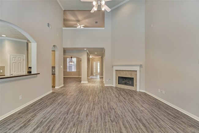 Photo - 7 Raindance Ct