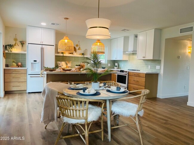 Photo - 626 E Palomino Dr