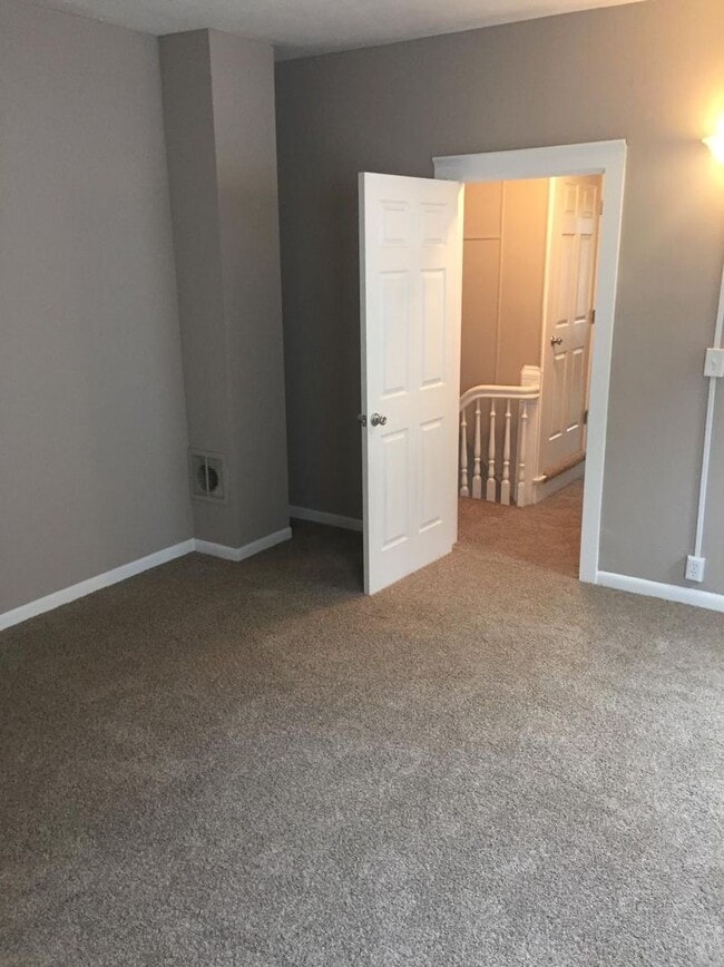 Photo - 4 Bed 1.5 Bath located in Norwood