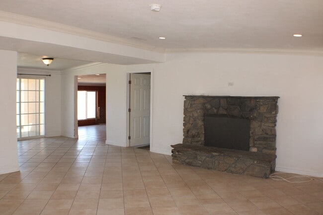 Photo - Spacious 3-Bed + 1 Bonus Room, 1.5-Bath Cu...