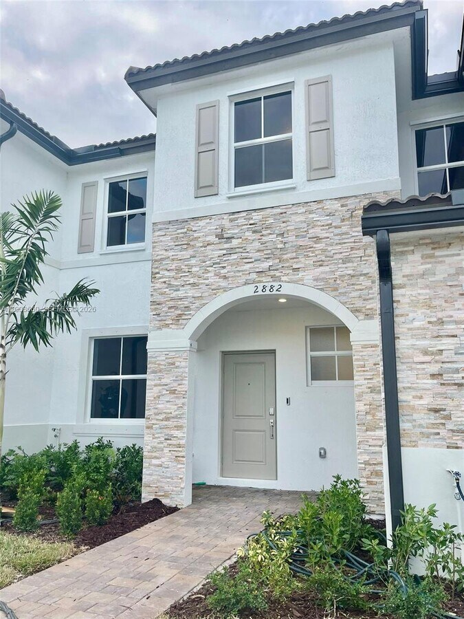 Photo - 2882 SE 26th Ter