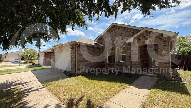Photo - 1932 Foxfield Way