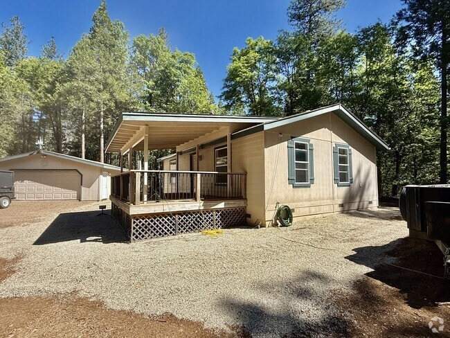 Building Photo - 18160 Blue Tent School Rd Rental
