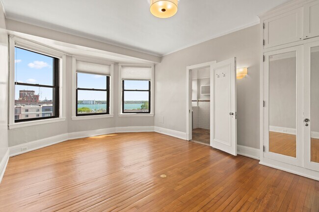 Photo - 2900 E Jefferson Ave Unit D700