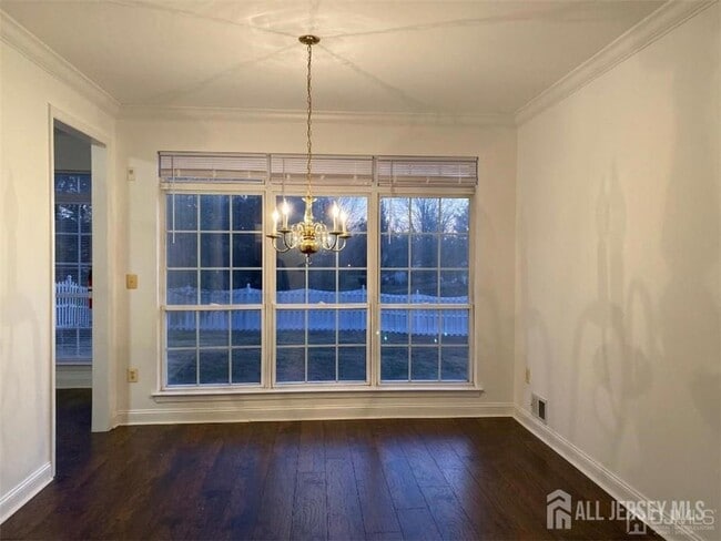 Photo - 33 Marion Dr