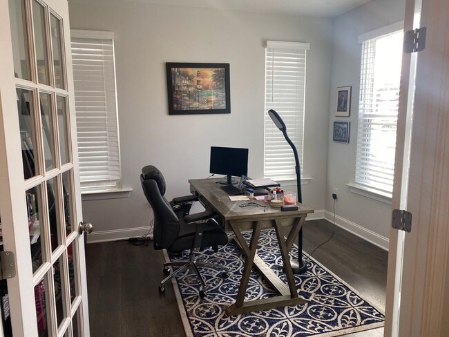 Brier Creek Living in a 4 Bedroom 3.5 Bath... - Brier Creek Living in a 4 Bedroom 3.5 Bath... Casa