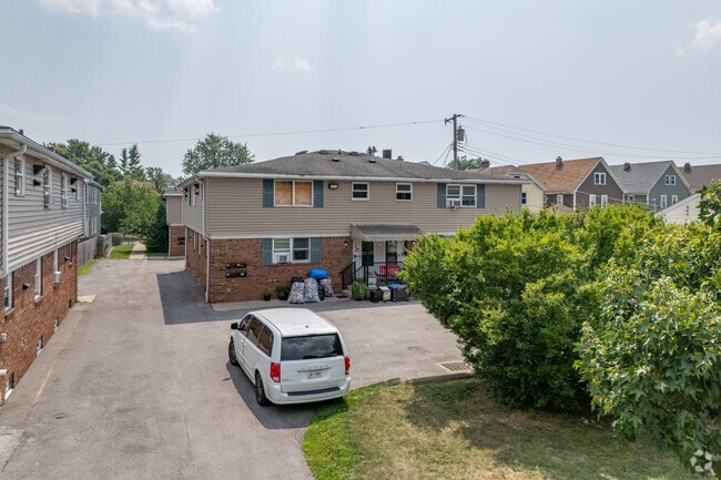 Photo - Holling Homes
