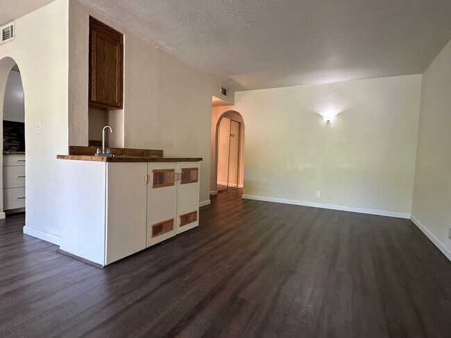 Photo - 2422 Larkspur Ln Unit 221
