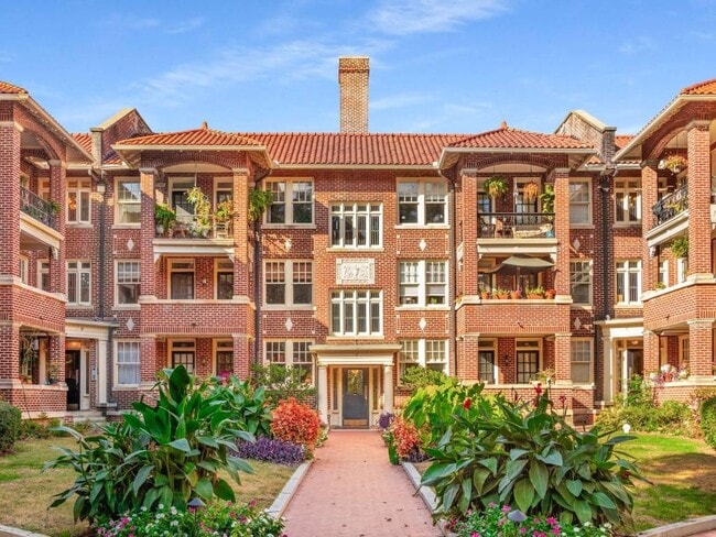 Photo - 198 Ponce De Leon Ave NE Unit D7