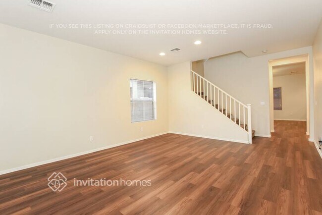 Photo - 17661 W Lundberg St