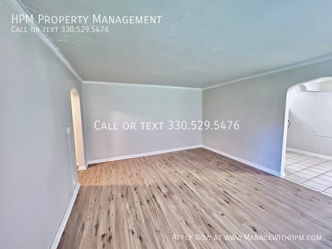 Photo - 3363 Warrensville Center Rd Unit GM-109