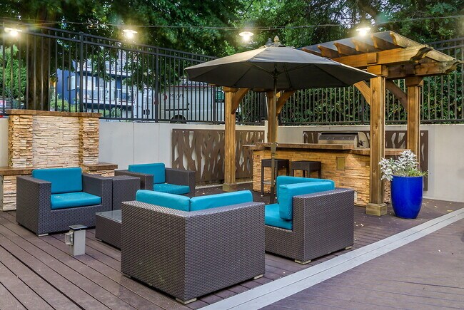 Photo - Wharfside Pointe